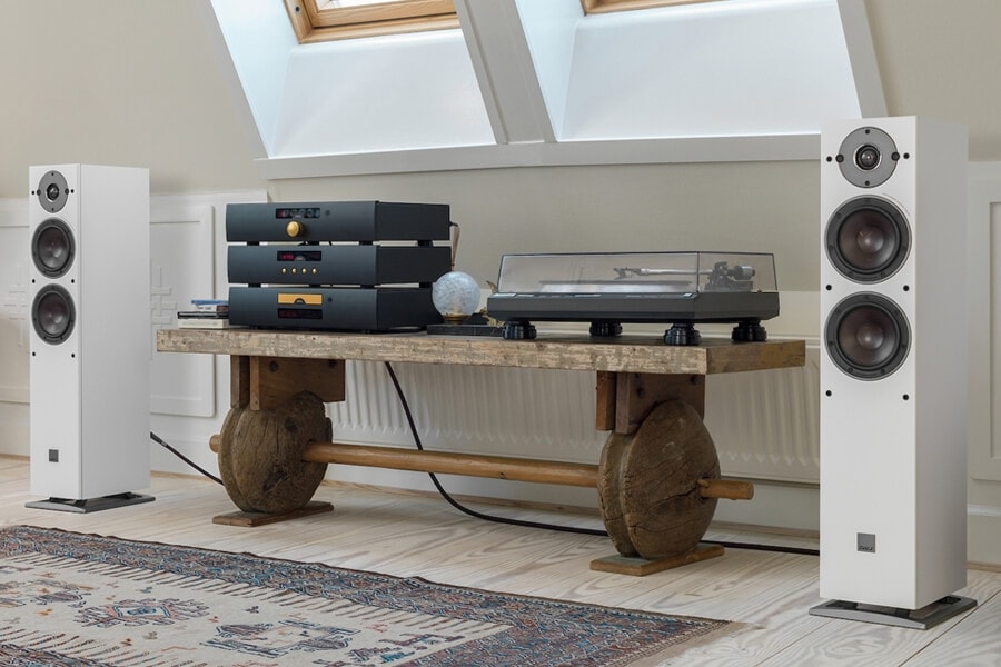 testing Dali Oberon 5 in hi-fi setup