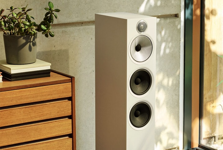 Bowers & Wilkins 603 S3 floor-standing speaker