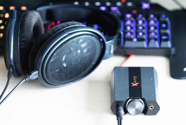 Sound BlasterX G6 in gaming setup